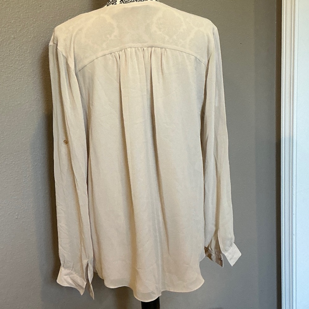 Calvin Klein Tan Blouse Size Large - Picture 3 of 3